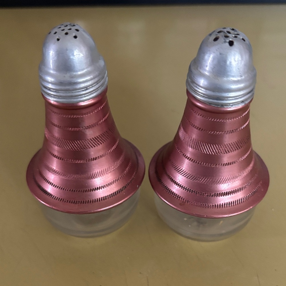 Vintage 1950s Atomic Salt & Pepper Shakers